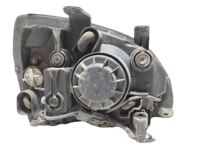 Recambio de faro izquierdo para kia carens 2.0 turbodiesel cat referencia OEM IAM   