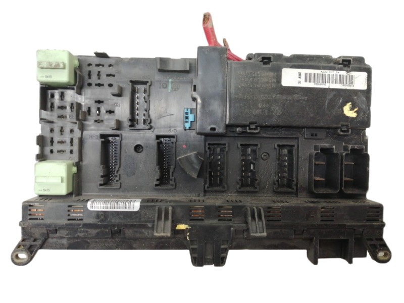 Recambio de caja reles / fusibles para bmw x5 (e53) 3.0i referencia OEM IAM 8384527 8380407 518805015 