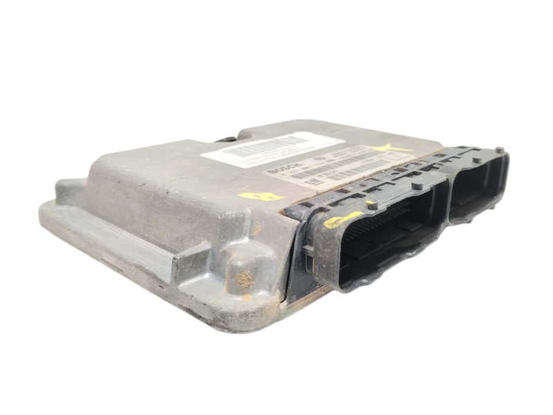 Recambio de centralita motor uce para opel astra g berlina comfort referencia OEM IAM 90562574 0281001674 