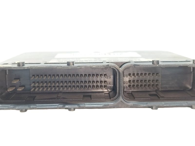 Recambio de centralita motor uce para opel astra g berlina comfort referencia OEM IAM 90562574 0281001674 