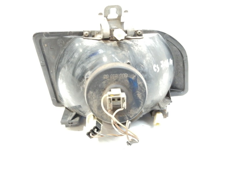 Recambio de faro izquierdo para ford fiesta berlina ghia referencia OEM IAM 90053687  