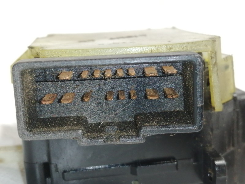 Recambio de mando luces para kia sorento 2.5 crdi ex referencia OEM IAM   