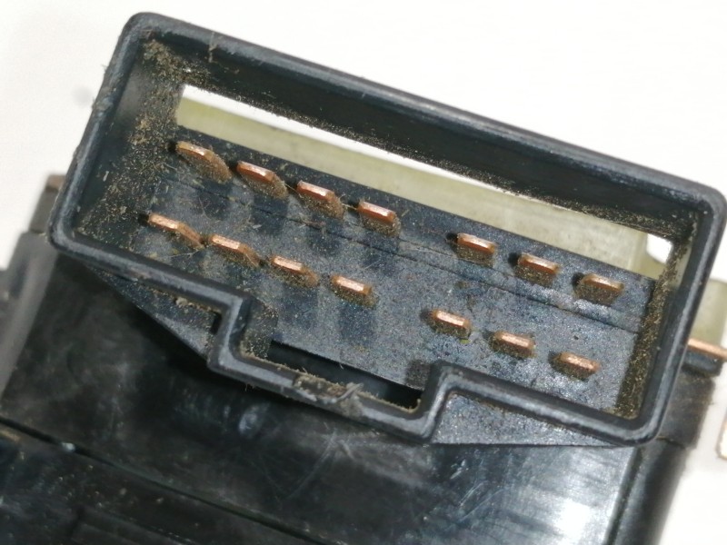 Recambio de mando limpia para kia sorento 2.5 crdi ex referencia OEM IAM   