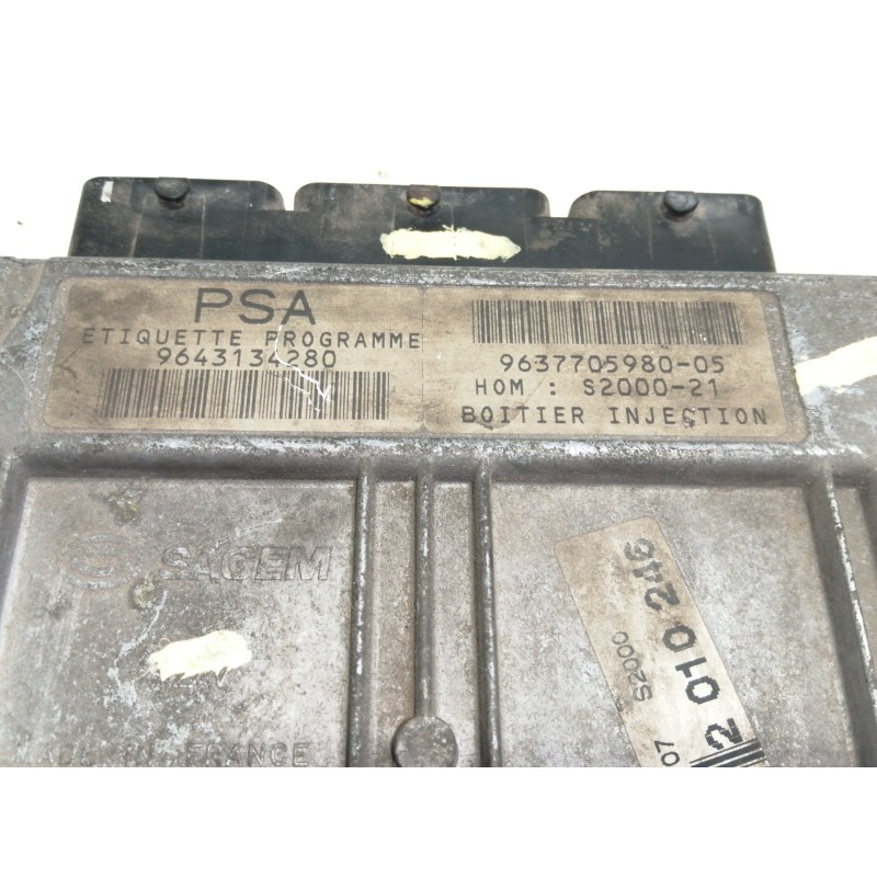 Recambio de centralita motor uce para citroën saxo 1.4 sx referencia OEM IAM 9643134280 963770598005 9637705980