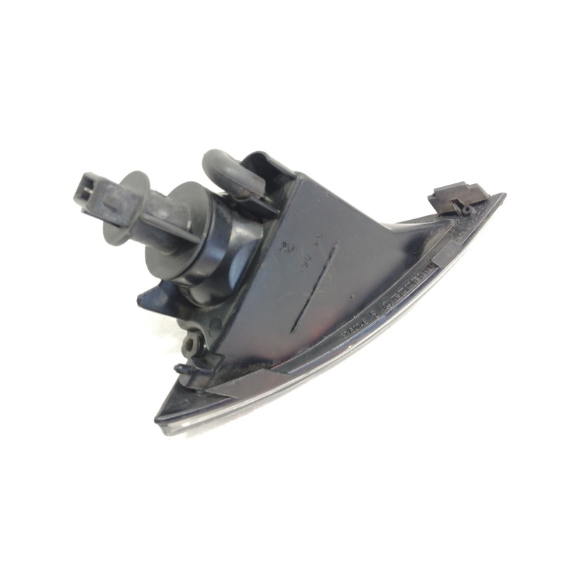 Recambio de piloto lateral izquierdo para lancia lancia y elefantino rosso referencia OEM IAM 37150748  