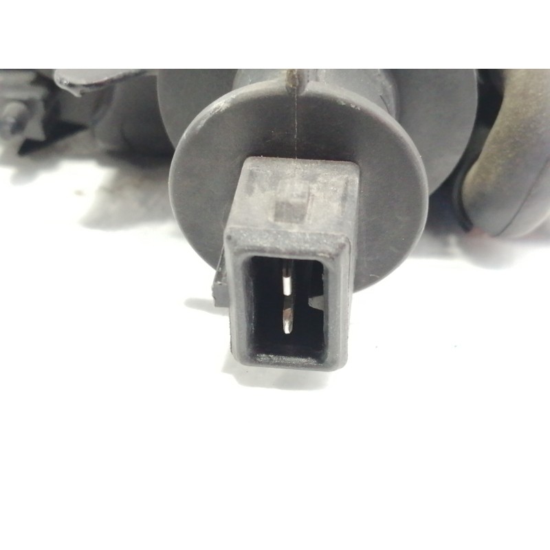 Recambio de piloto lateral izquierdo para lancia lancia y elefantino rosso referencia OEM IAM 37150748  