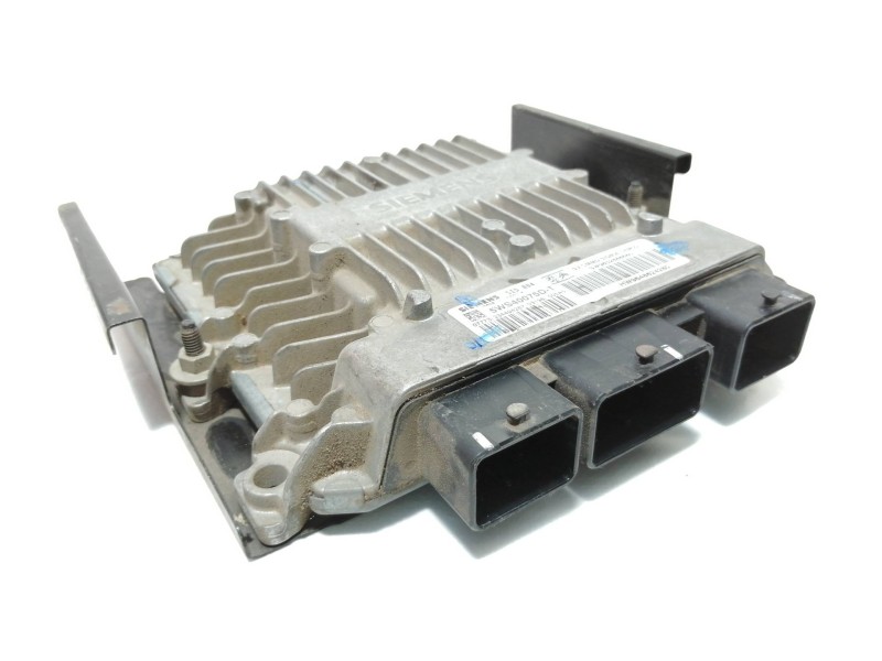 Recambio de centralita motor uce para citroën c2 sx referencia OEM IAM 5WS40075DT  