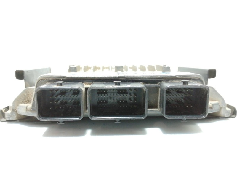 Recambio de centralita motor uce para citroën c2 sx referencia OEM IAM 5WS40075DT  