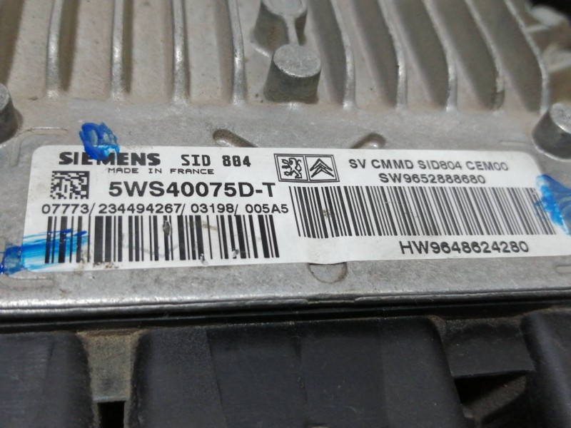 Recambio de centralita motor uce para citroën c2 sx referencia OEM IAM 5WS40075DT  