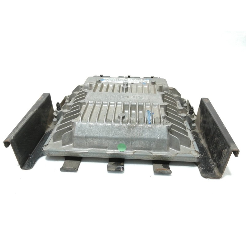 Recambio de centralita motor uce para citroën c2 sx referencia OEM IAM 5WS40075DT  