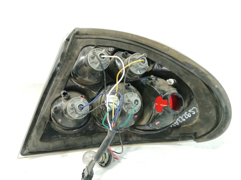 Recambio de piloto trasero izquierdo para opel tigra 1.4 16v referencia OEM IAM 02020200  