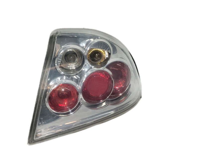 Recambio de piloto trasero derecho para opel tigra 1.4 16v referencia OEM IAM 90482001  