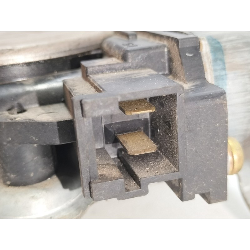 Recambio de elevalunas trasero derecho para chrysler 300 m (lr) 2.7 v6 referencia OEM IAM 0621008076  