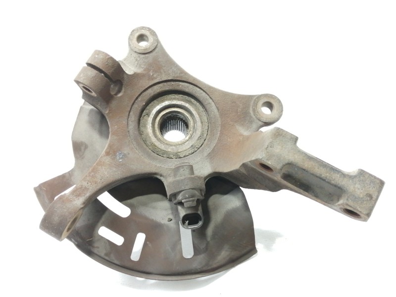 Recambio de mangueta delantera izquierda para daewoo tacuma sx-plus referencia OEM IAM 96376611 MOTOR A16DMS 