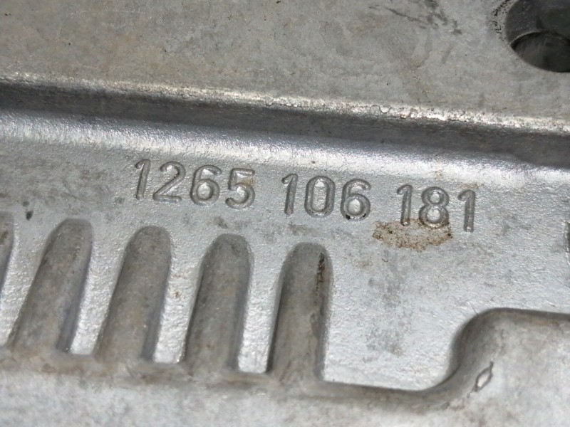 Recambio de centralita motor uce para peugeot 206 berlina xt referencia OEM IAM 0281010250  