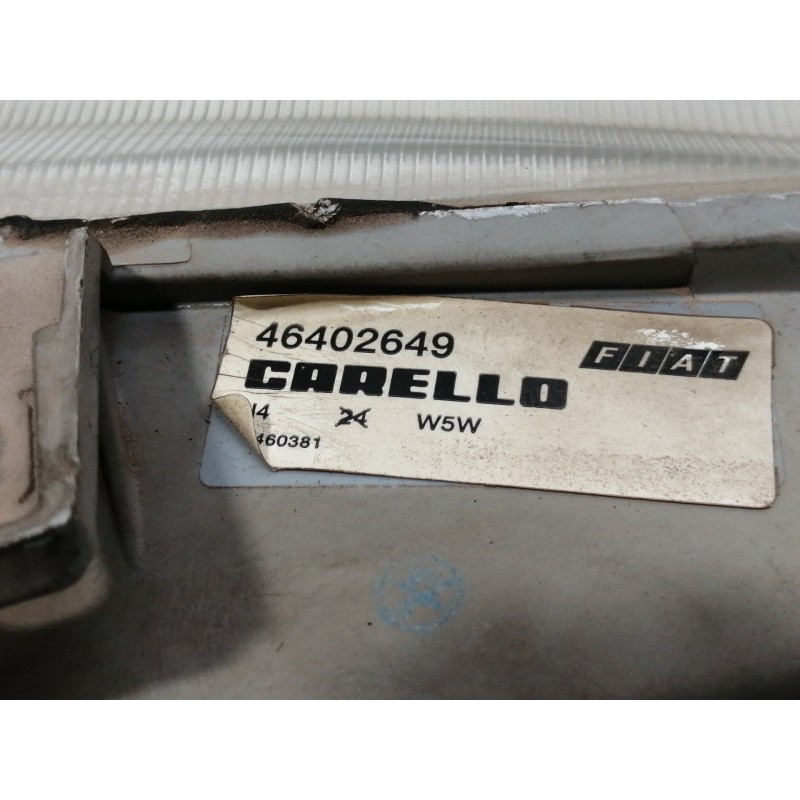 Recambio de faro derecho para fiat punto berl. (176) 55 el 6 speed referencia OEM IAM 46402649  