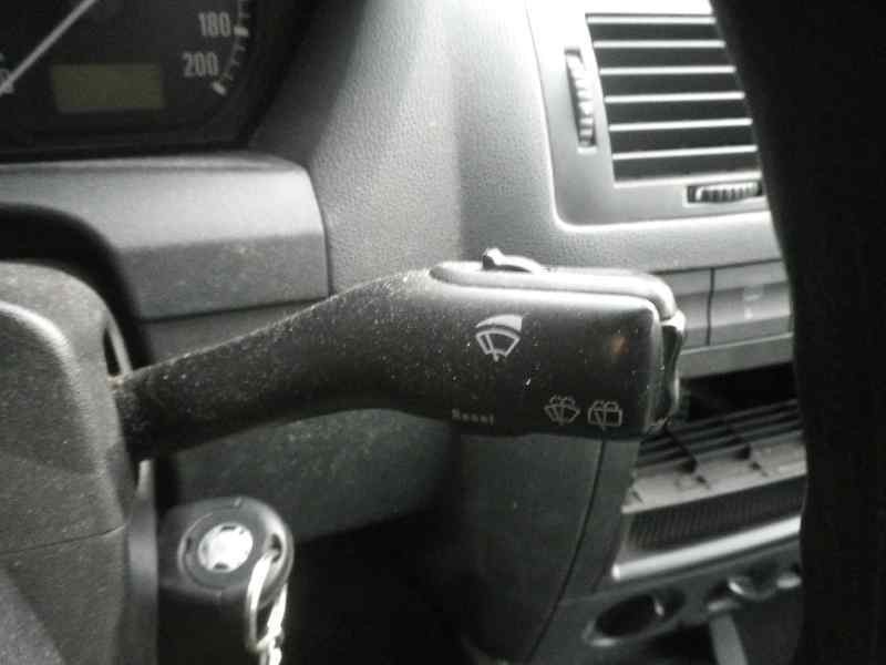 Recambio de mando limpia para skoda fabia (6y2/6y3) comfort referencia OEM IAM 4B0953503H 8L0953513G 