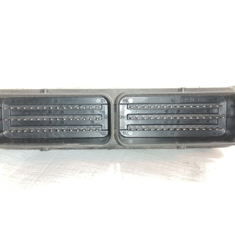 Recambio de centralita motor uce para renault megane i fase 2 berlina (ba0) 1.6 16v privilege (ba01/04/11) referencia OEM IAM 82