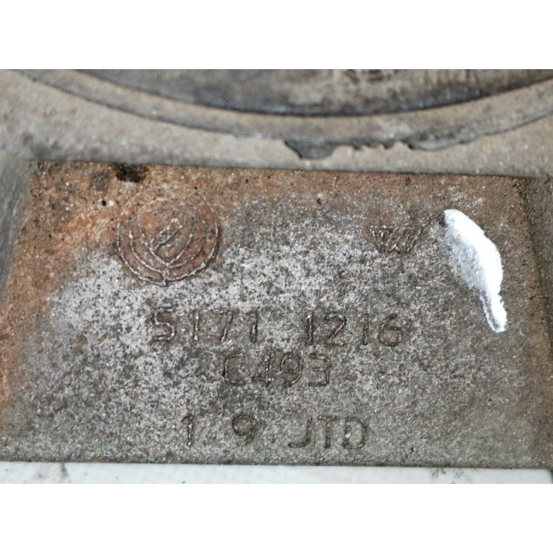 Recambio de soporte motor izquierdo para fiat stilo (192) 1.9 jtd 16v cat referencia OEM IAM 51711216  