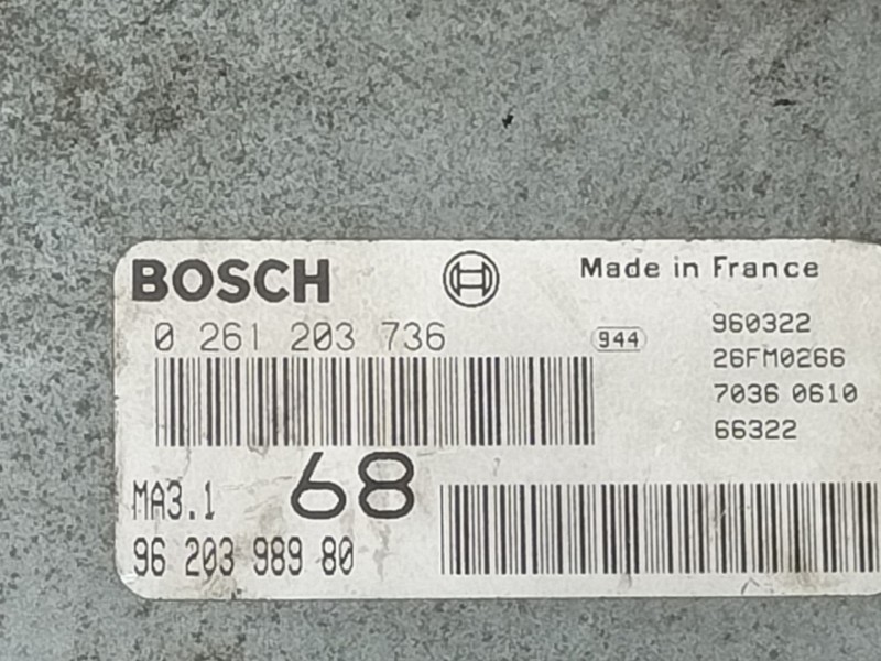 Recambio de centralita motor uce para citroën saxo 1.1 image referencia OEM IAM 0261203736  