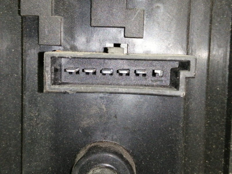 Recambio de piloto trasero izquierdo para smart coupe passion referencia OEM IAM 253041 253031 