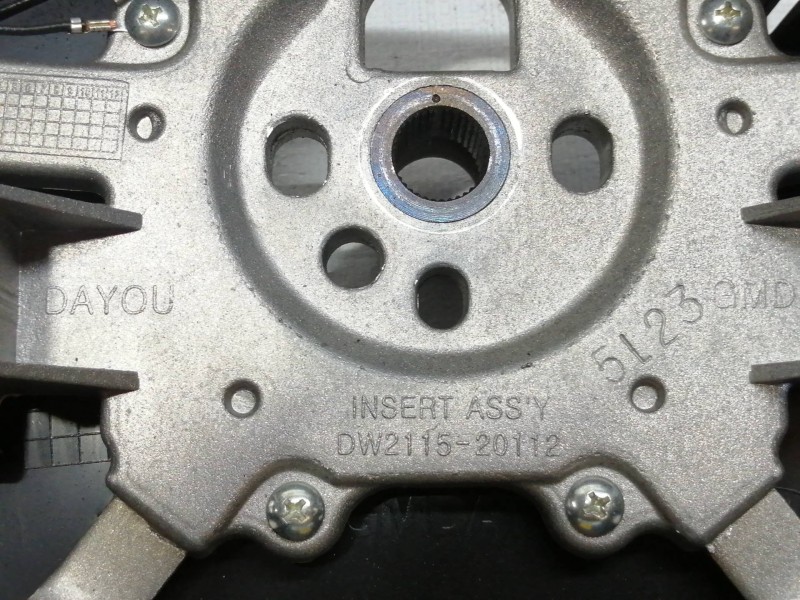 Recambio de volante para chevrolet kalos 1.4 se referencia OEM IAM FS5KD70XS  