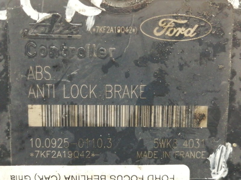 Recambio de abs para ford focus berlina (cak) ghia referencia OEM IAM 2M512M110EB  