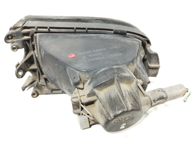 Recambio de faro antiniebla derecho para renault laguna (b56) 2.2 d rt (b56f/g) referencia OEM IAM 7700830612E VALEO 