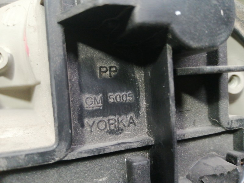 Recambio de piloto trasero izquierdo para opel astra f berlina california referencia OEM IAM GM5005  