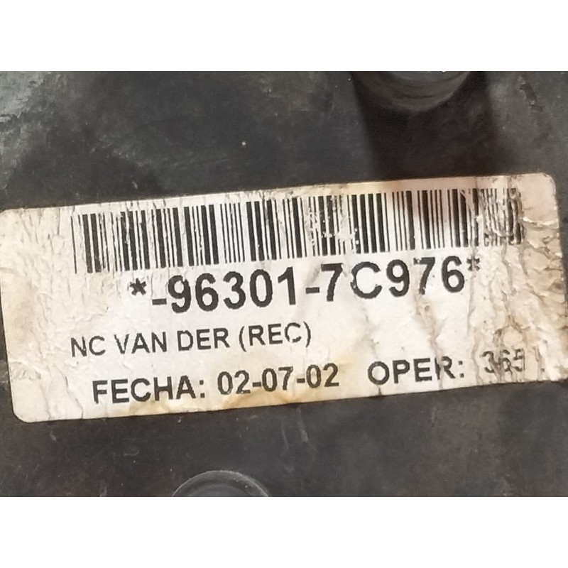 Recambio de retrovisor derecho para nissan serena (c23m) 2.3 lx diesel referencia OEM IAM 963017C976  