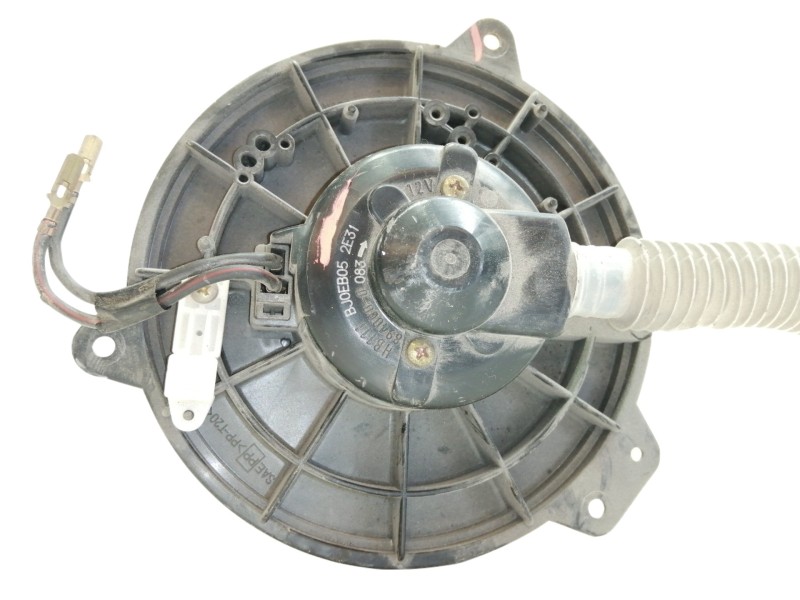 Recambio de motor calefaccion para mazda premacy (cp) 2.0 turbodiesel cat referencia OEM IAM 8940000083  