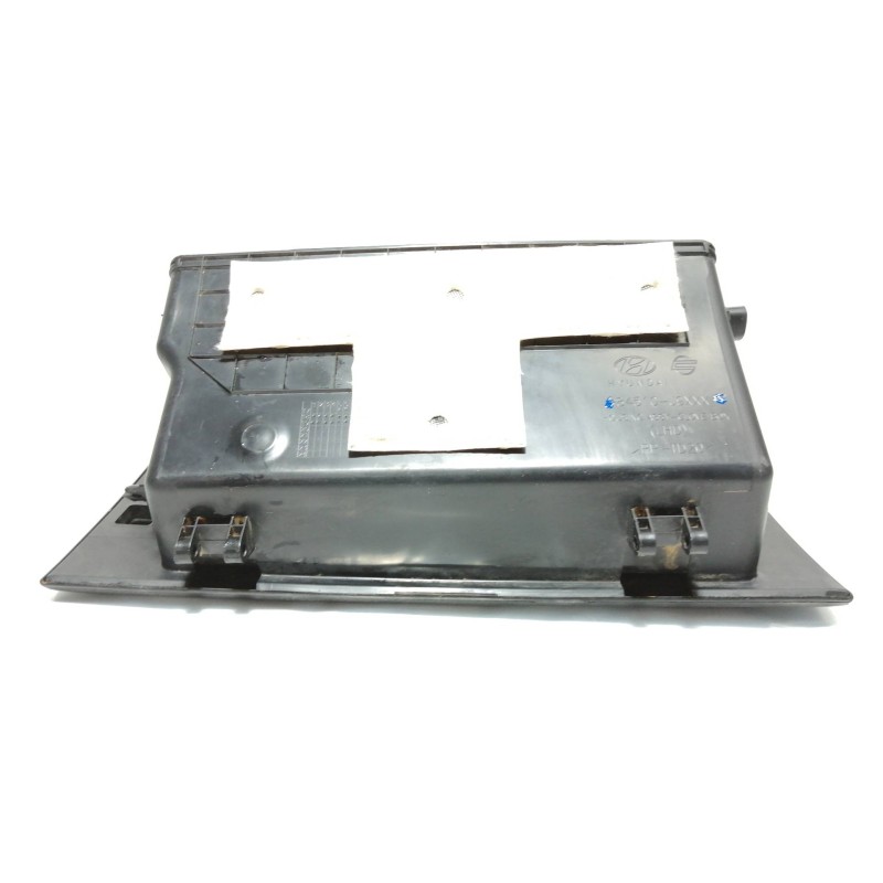 Recambio de guantera para hyundai kona sle 2wd referencia OEM IAM 84510J9XXX  