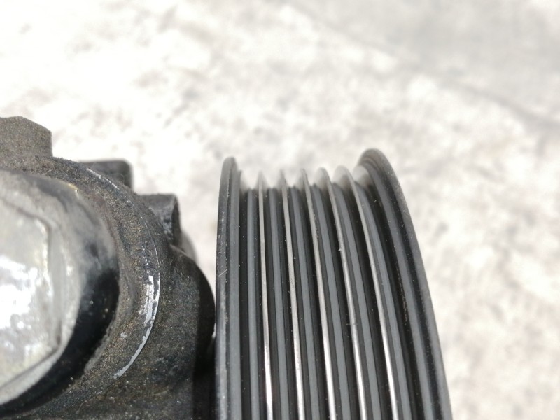 Recambio de bomba direccion para seat ibiza (6k1) select referencia OEM IAM 7691955213  