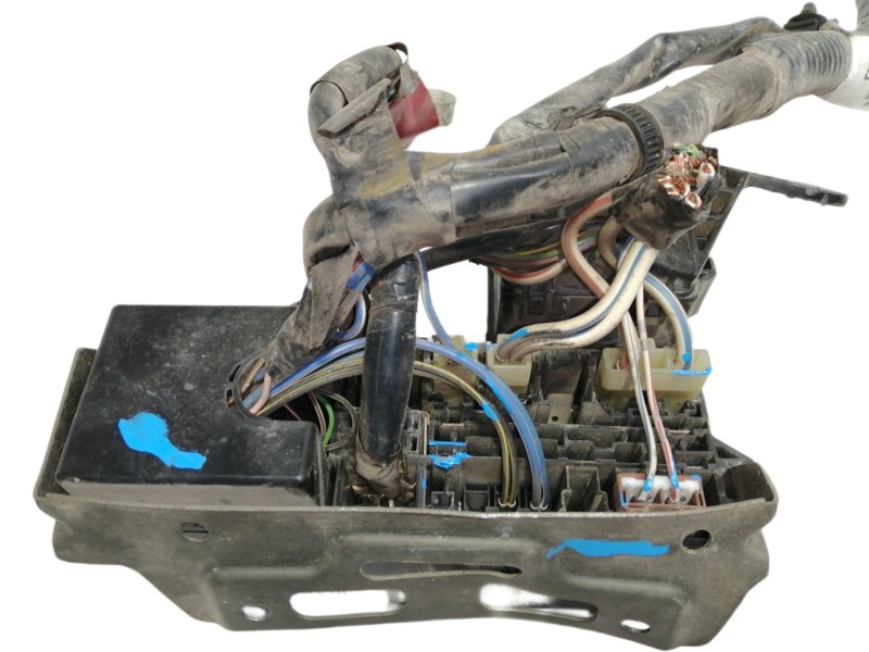 Recambio de caja reles / fusibles para suzuki ignis rm (mh) básico referencia OEM IAM 3673854GB  