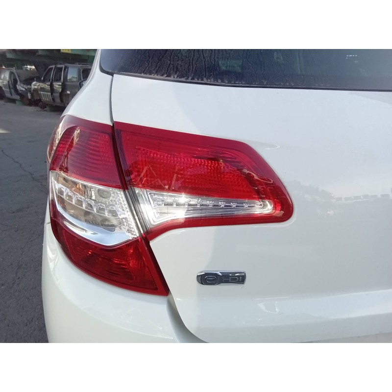 Recambio de piloto trasero izquierdo interior para citroën c4 lim. collection referencia OEM IAM 9672155880  