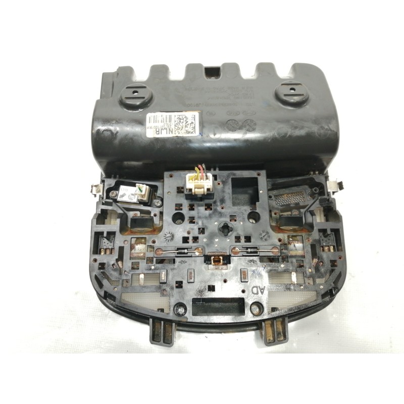 Recambio de luz interior para hyundai kona sle 2wd referencia OEM IAM 92800F2000  