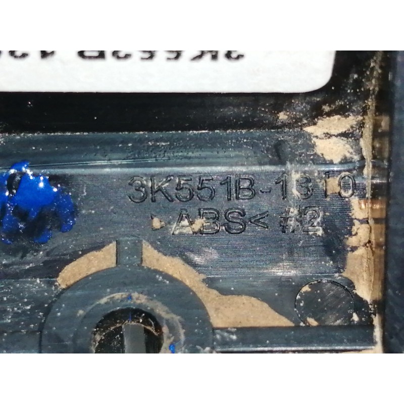 Recambio de mando elevalunas delantero derecho para hyundai kona sle 2wd referencia OEM IAM 3K552B1200  