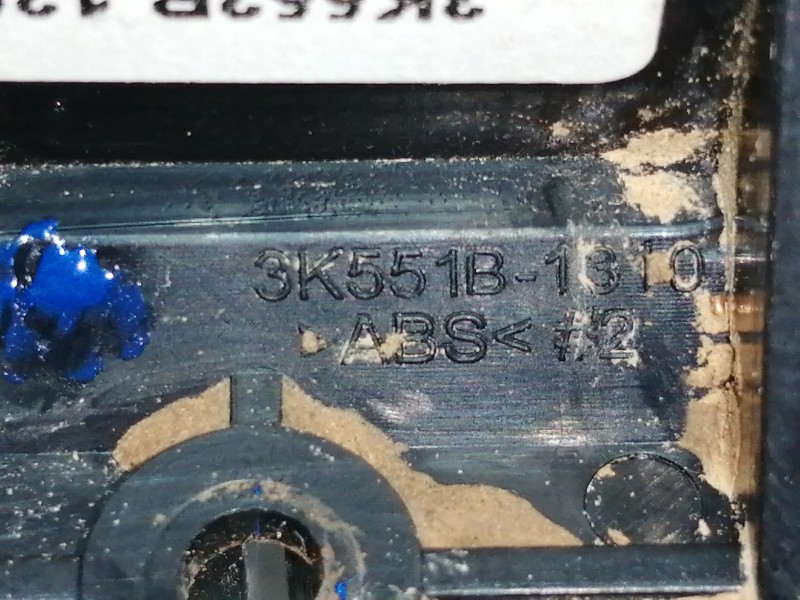 Recambio de mando elevalunas delantero derecho para hyundai kona sle 2wd referencia OEM IAM 3K552B1200  