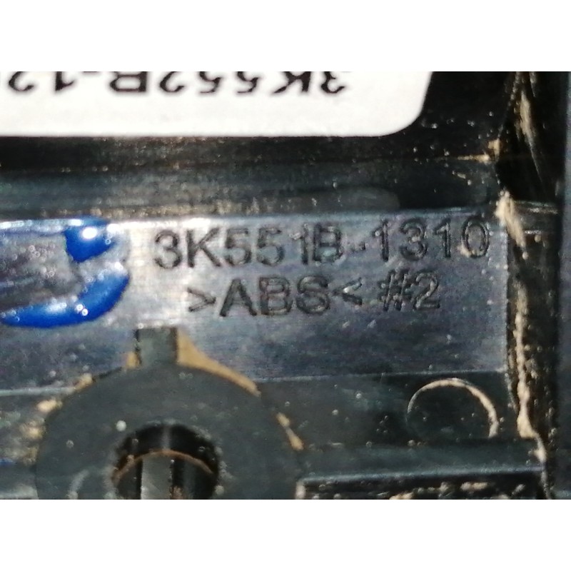 Recambio de mando elevalunas trasero derecho para hyundai kona sle 2wd referencia OEM IAM 3K552B1200  