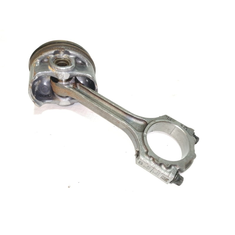 Recambio de piston para hyundai kona sle 2wd referencia OEM IAM 4GUO  