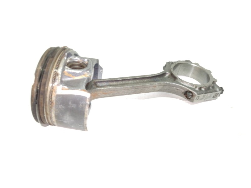 Recambio de piston para hyundai kona sle 2wd referencia OEM IAM 4GUO  