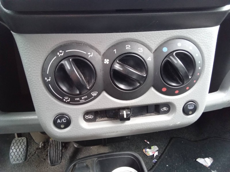 Recambio de mando calefaccion / aire acondicionado para suzuki ignis rm (mh) básico referencia OEM IAM   