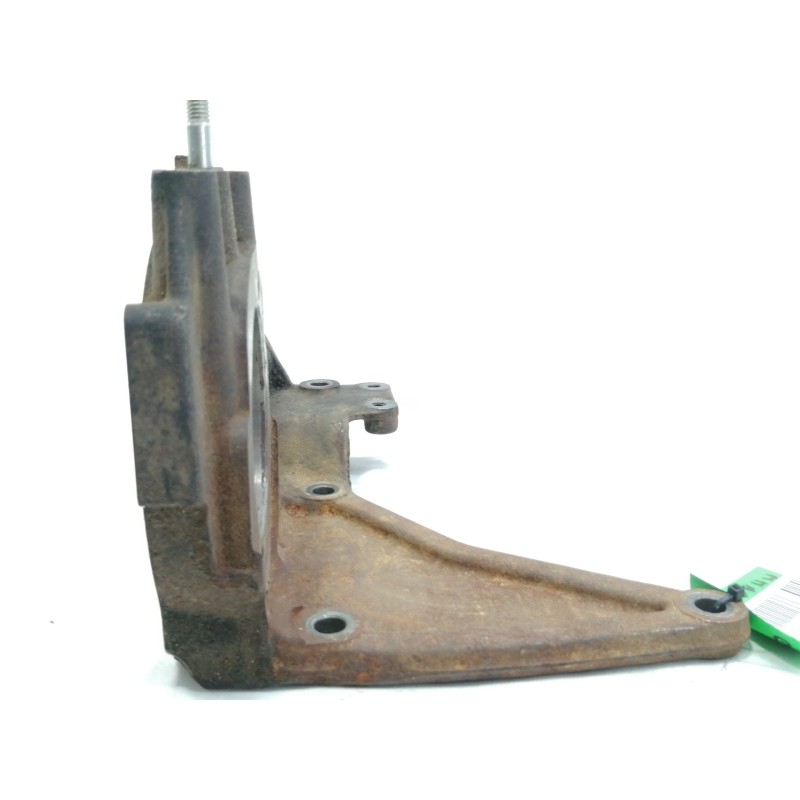 Recambio de soporte bomba inyeccion para nissan pathfinder (r51) 2.5 dci le referencia OEM IAM 16811EB30A  