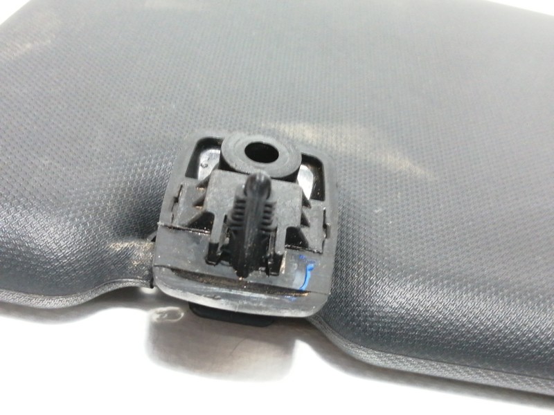 Recambio de parasol derecho para hyundai kona sle 2wd referencia OEM IAM   