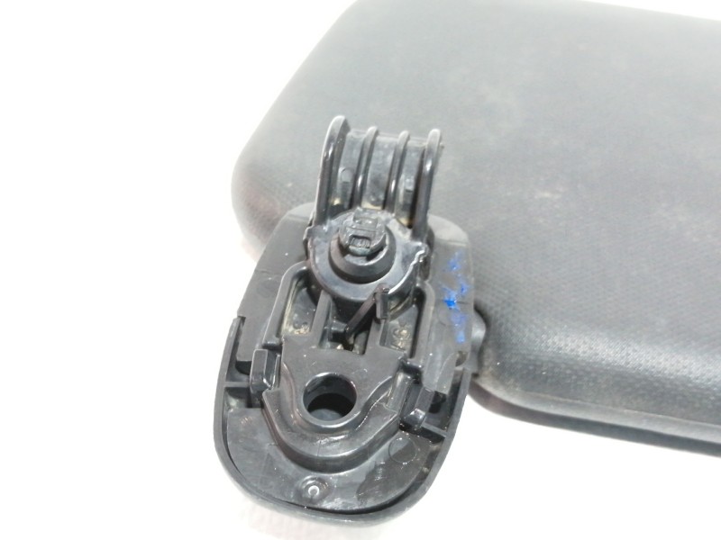 Recambio de parasol izquierdo para hyundai kona sle 2wd referencia OEM IAM   