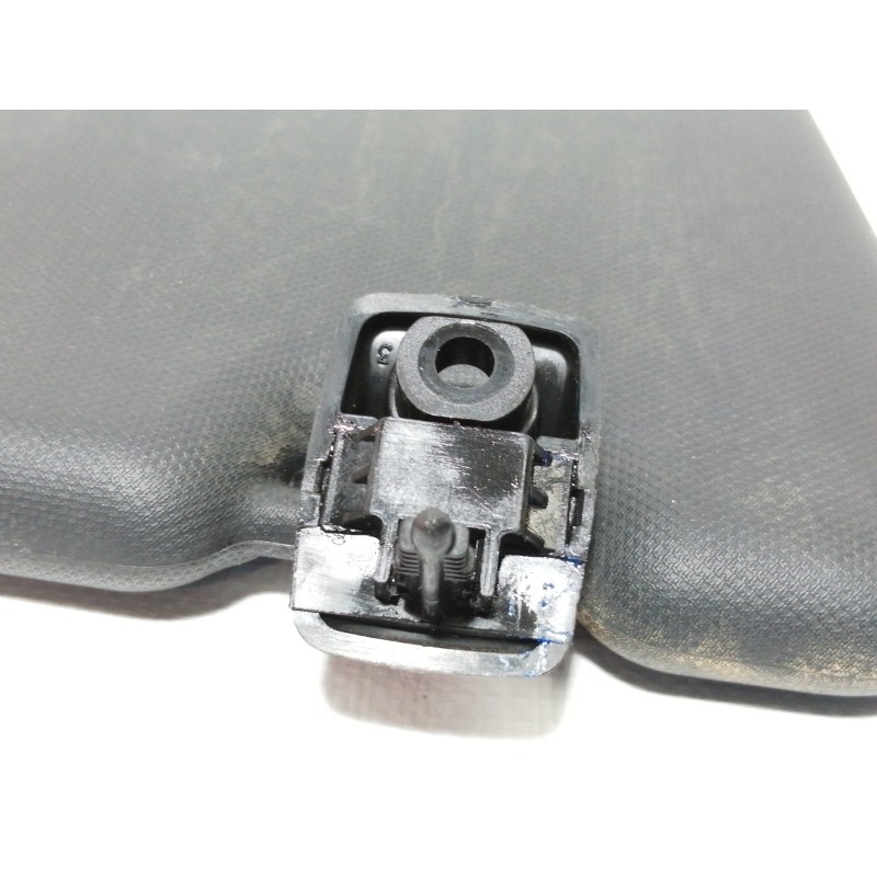 Recambio de parasol izquierdo para hyundai kona sle 2wd referencia OEM IAM   