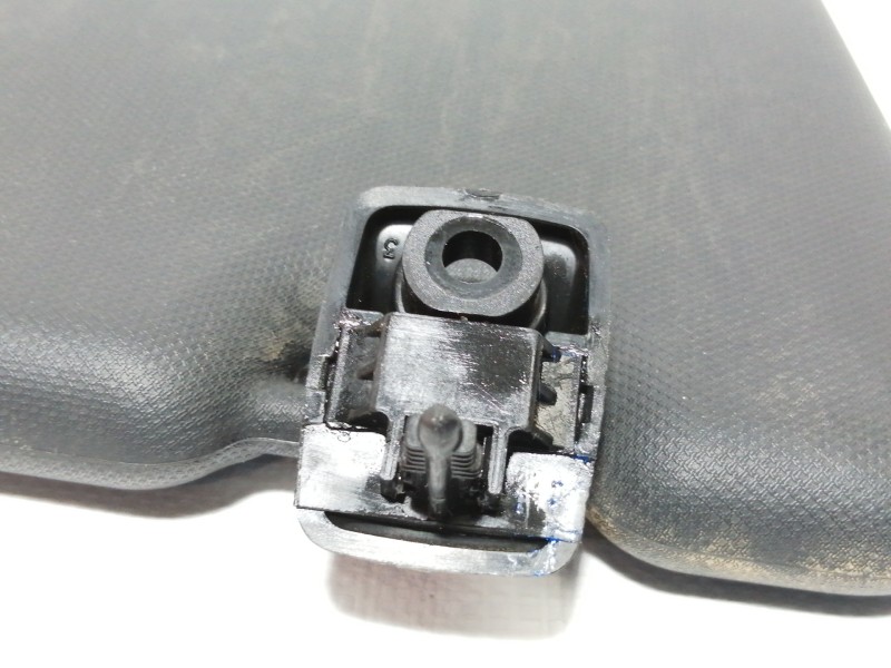 Recambio de parasol izquierdo para hyundai kona sle 2wd referencia OEM IAM   