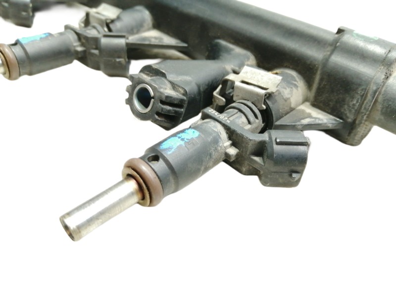 Recambio de rampa inyectora para peugeot 207 xs referencia OEM IAM V75756458002  