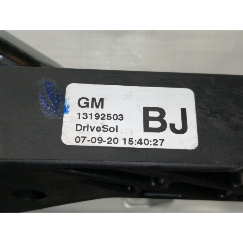 Recambio de pedal embrague para opel zafira b cosmo referencia OEM IAM 13192503  