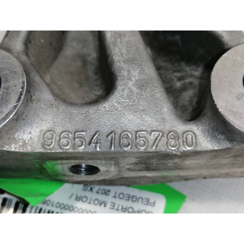 Recambio de soporte motor para peugeot 207 xs referencia OEM IAM 9654165780  
